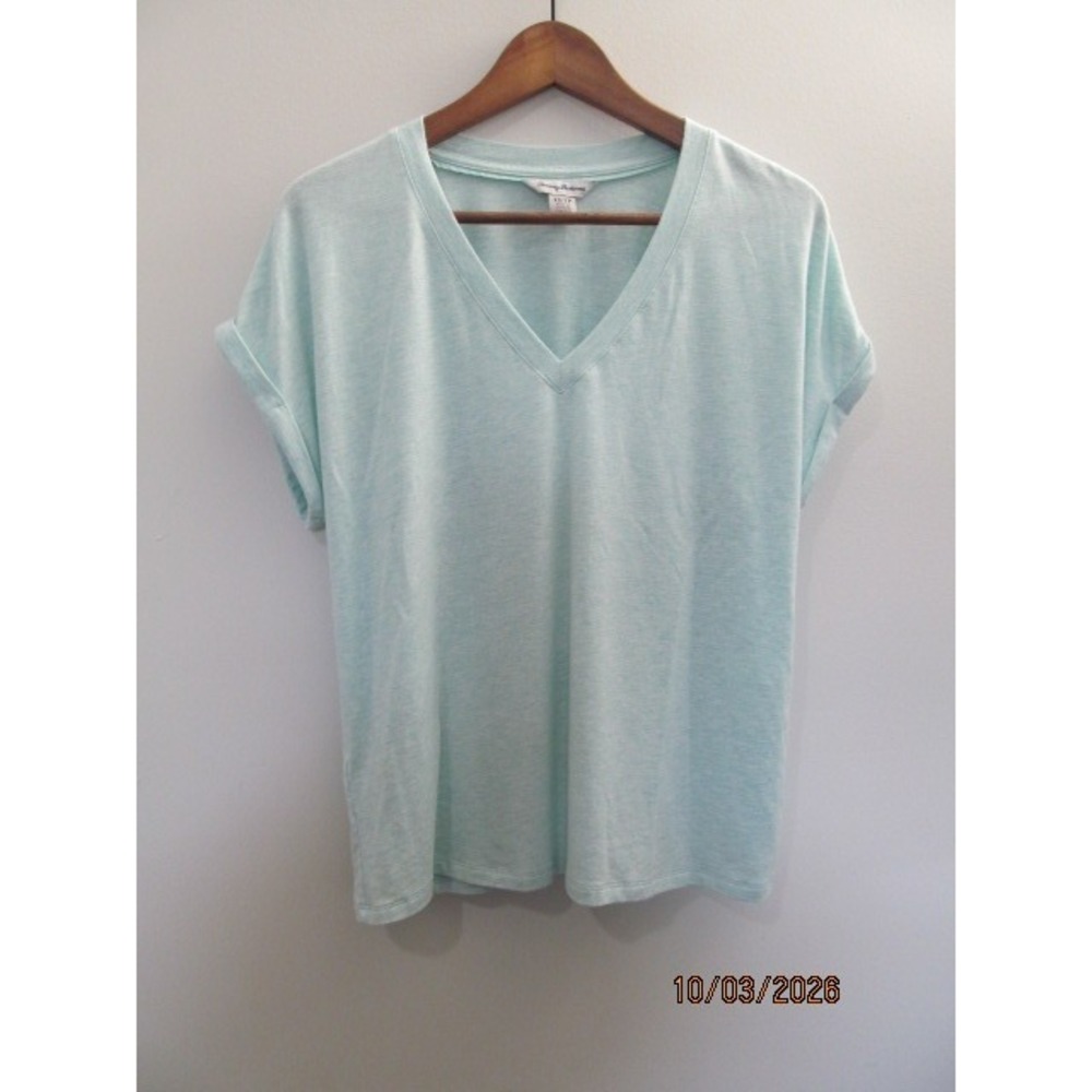 Tommy Bahama Women's T-Shirt XS Aqua Light Blue V-Neck Cuffed Sleeve Tencel Soft